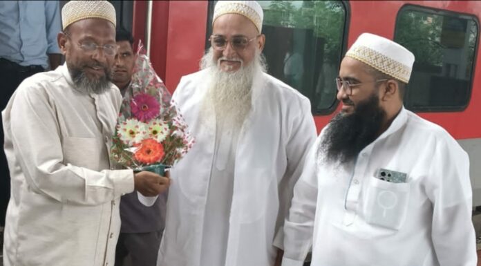 सैयदना साहब की वॉइज़ का होगा सीधा प्रसारण उनके प्रतिनिधि पहुंचे बुरहानपुर