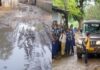 रिमझिम बारिश ने बढ़ाई परेशानी रास्तों पर कीचड़ का साम्राज्य