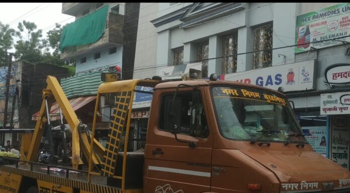 यातायात और निगम की कार्यवाही पर उठ रहे सवाल