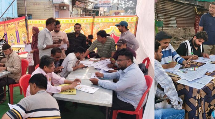 मतदाता सूची पुनरीक्षण कार्य राजनीतिक पार्टियों ने संभाला मोर्चा