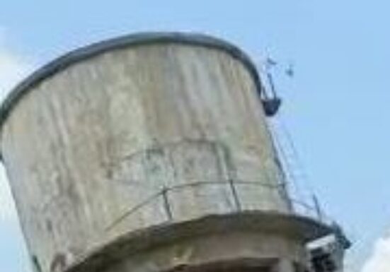 दूषित जल को लेकर हाहाकार जेएमसी और नगर निगम के दो पाठ में पिसता शहर वासी