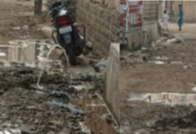 चैनेलाइजेशन के कार्य में हो रही देरी: शहर वासियों की मुसीबत