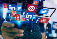 सोशल मीडिया सकारात्मक सोच के साथ नकारात्मकता भी फैलता है