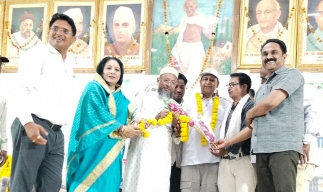 माखनदादा की जयंती पर पत्रकार सम्मान समारोह का हुआ आयोजन