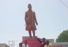 कांग्रेस ने मनाई पूर्व प्रधानमंत्री की पुण्यतिथि
